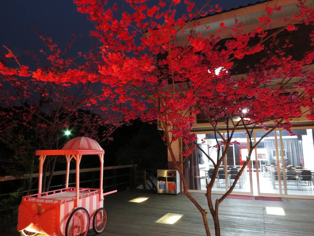 Sanyi Sakura Resort Экстерьер фото